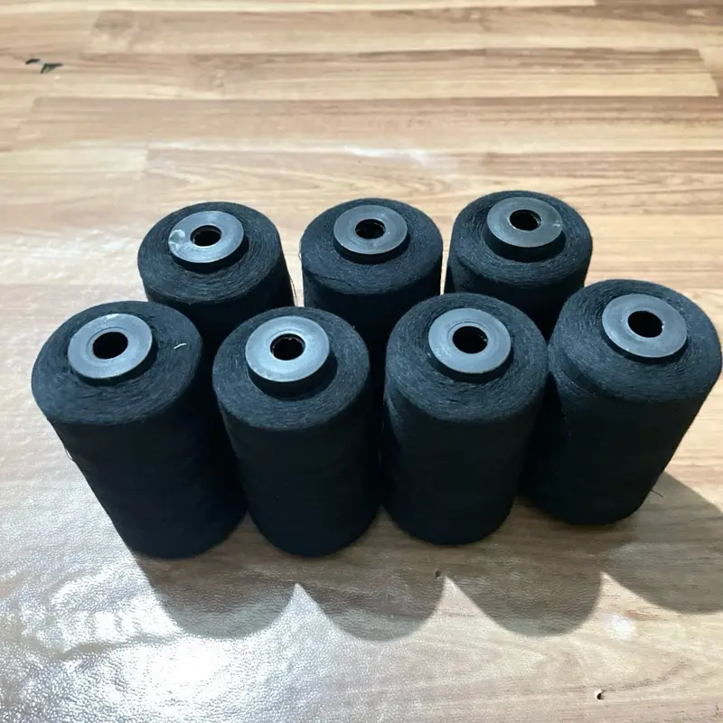 Benang Jahit Hitam 40/2 5000 Yard
