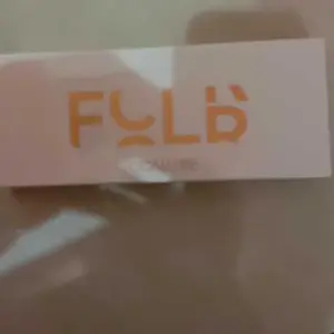 [Live Exclusive]FOCALLURE Pro-Sculpt 3-in-1 Facial Shaping Palette Highlighter & Contour & Blush