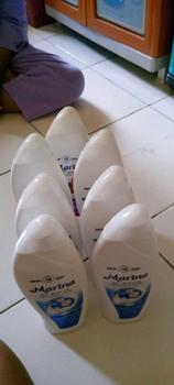 Product Review of Marina Hand Body Lotion UV White - Healthy & Glow [460 ml / 2 pcs] Exp : 09.2027 - Mencerahkan Kulit from A**a 3