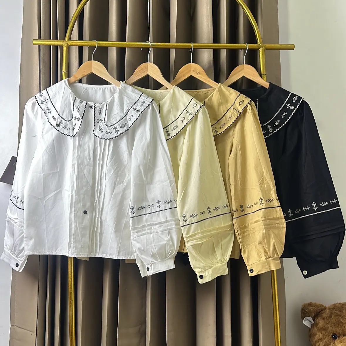 ARETA Kemeja Kerah Bordir import Bkk  tangan balon
