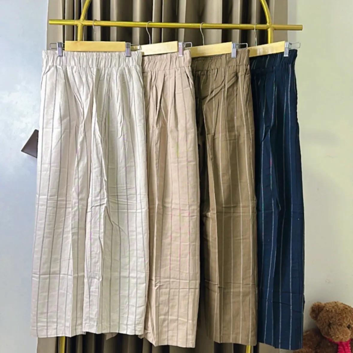 GAIA Celana Kulot Salur Bahan Katun Linen