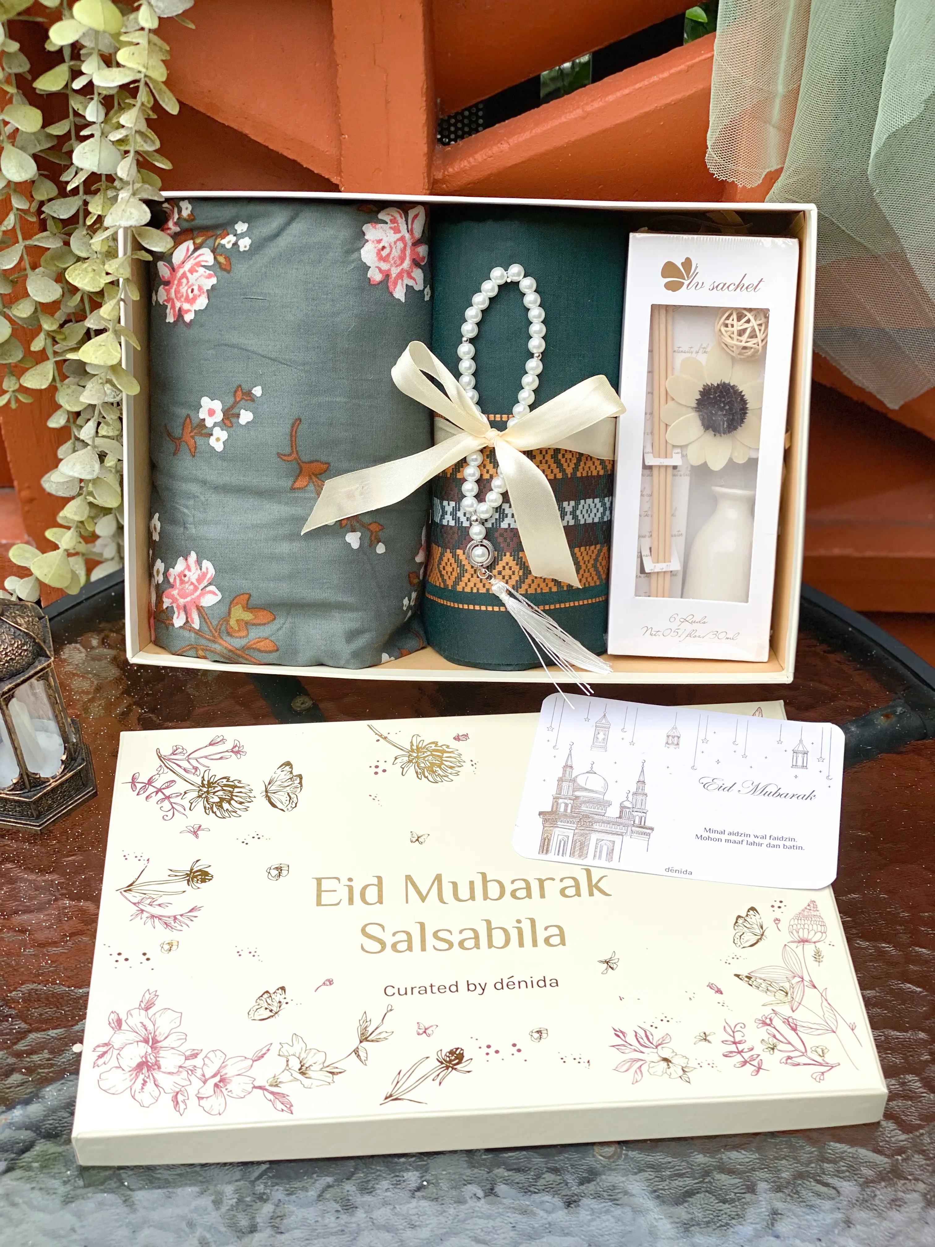 Denida - Safa Package Premium Hampers Lebaran Sajadah Mukena Sarung, Parcel Ramadhan, Souvenir Idul Fitri