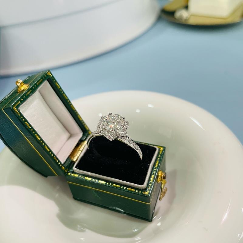 Nhẫn Moissanite Vòng Xoáy - NA02