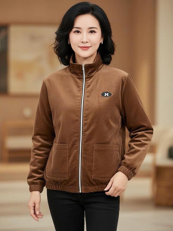 A1 áo khoác nhung tăm cao cấp 2 lớp mặc sang trọng phù hợp với thời tiết mùa thu mùa đông nhẹ nhàng thanh lịch kết hợp khoá kéo tiện lợi 4 tông màu nữ tính phù hợp với các chị các mẹ.