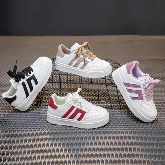 BOMBBEAR GAJIAN SALE 7.7 YNSS2203 Sepatu Sekolah Anak Dengan Fashion Sneakers bahan Strap Velcro Variant Tali Sepatu Kulit Sintesis Premium, Nyaman Lentur Ringan Desain Ergonomis untuk Aktivitas Aktif Si Kecil! warna Hitam Coklat Merah Ungu size 26-37 0