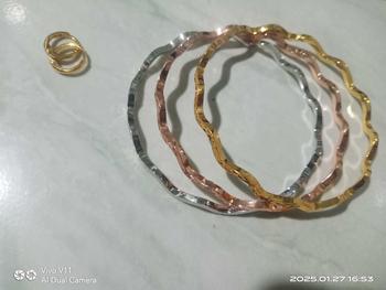 Product Review of Gelang Kroncong Gelombang from R**i 1