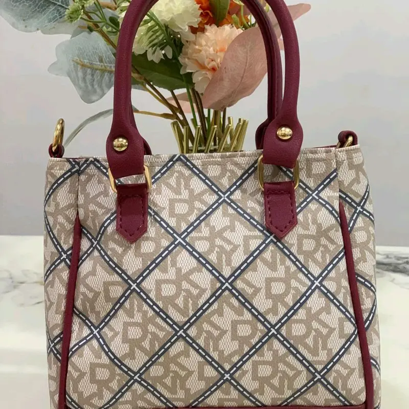 Tas Selempang Wanita Kualitas Premium TANTBAG 3