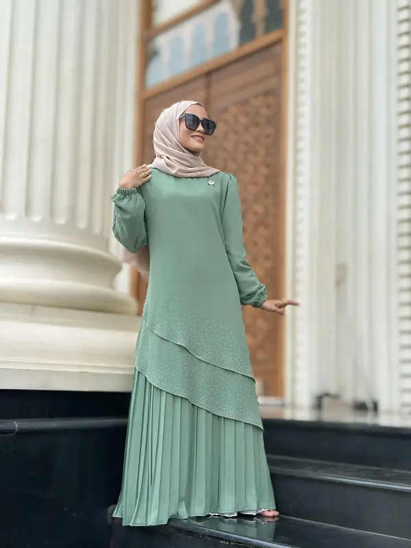 Gamis Malaysia Inara Nella`s Style Ceruty Babydoll Premium mix Payet BY Alika Hijab Fashion 1