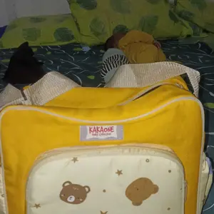 Nanaku Baby - Tas Selempang Bayi Medium Ukuran 30cm x 25cm x 14 cm Tas Bayi Multifungsi Perlengkapan Bayi Newborn