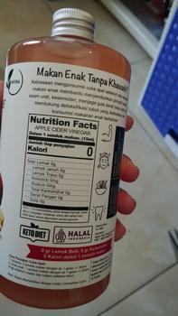 Product Review of NUTRIFARM CUKA APEL 500ML WITH MOTHER CUKA APEL 500 ML organik from s**🌻 1