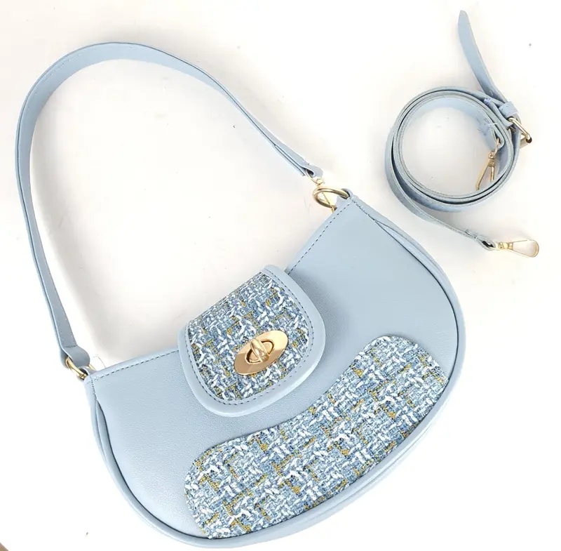 [Beli Lokal] Tas selempang dan bahu wanita DAIRA - Tas Fashion wanita terbaru - Slingbag wanita Kanvas Kulit 2