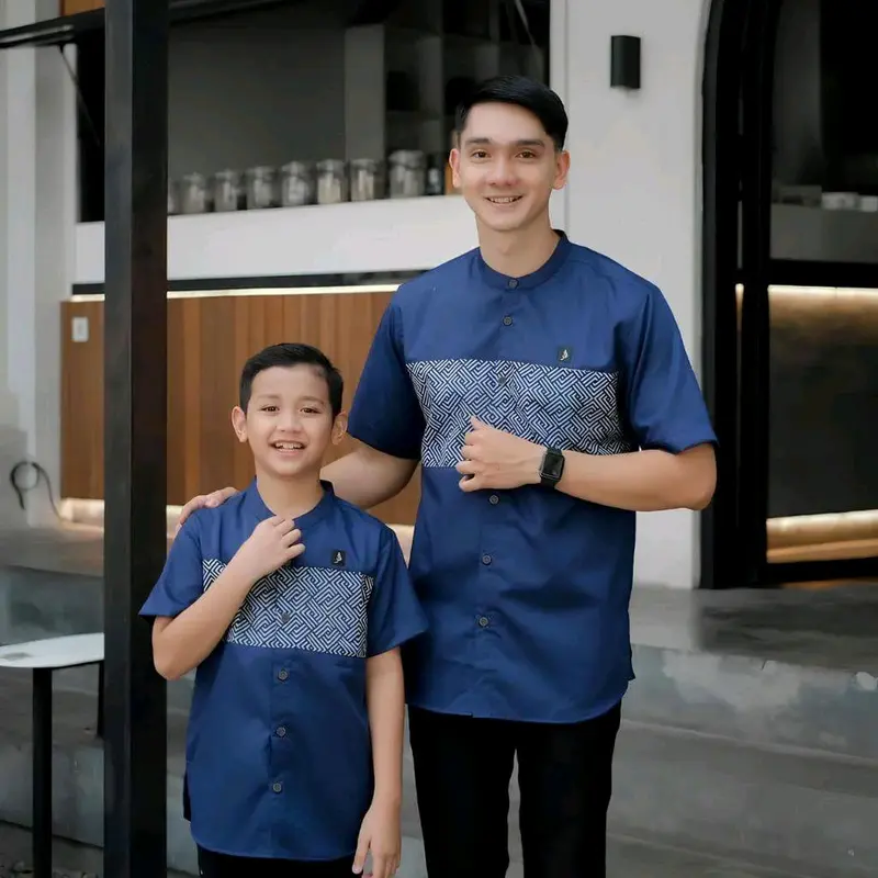 PREMIUM || KOKO DEWASA DAN ANAK COUPLE MODEL BARU baju couple ayah dan anak motif batik kombinasi warna hitam Putih Navy Cokelat Hitam Polos Katun Setrip Keluarga Muslim Pasangan Panjang Ibu 5
