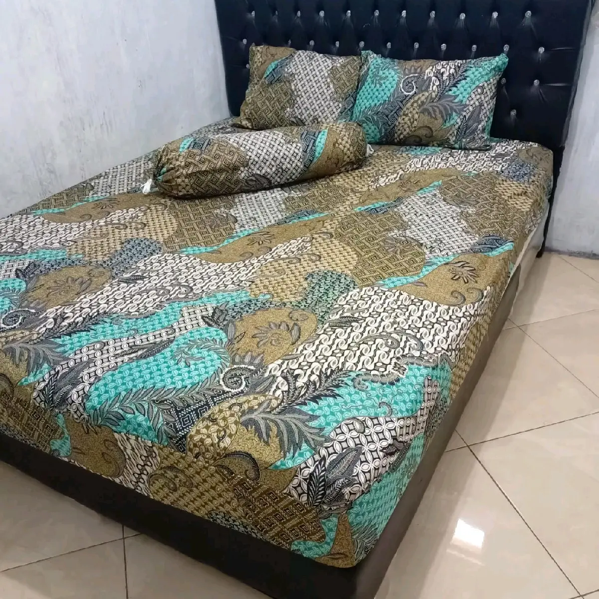 promo sprei aja , motif esthetik motif terbaru blue Jonathan ukuran 180*200 TANPA SARUNG Bantal guling lembut hanya cuci kering