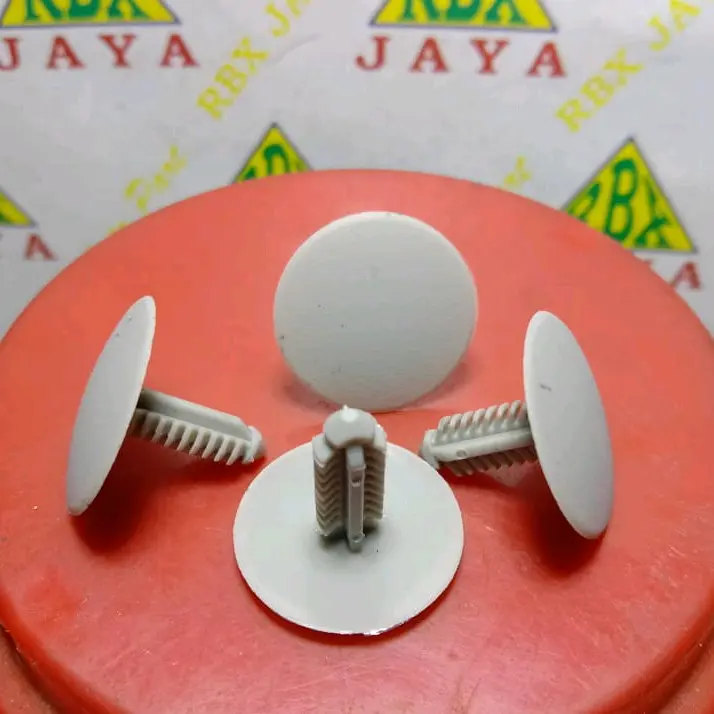 2Pc Klip Kancing Plafon Gerigi Mobil 20 Mm Original Universal Car 1
