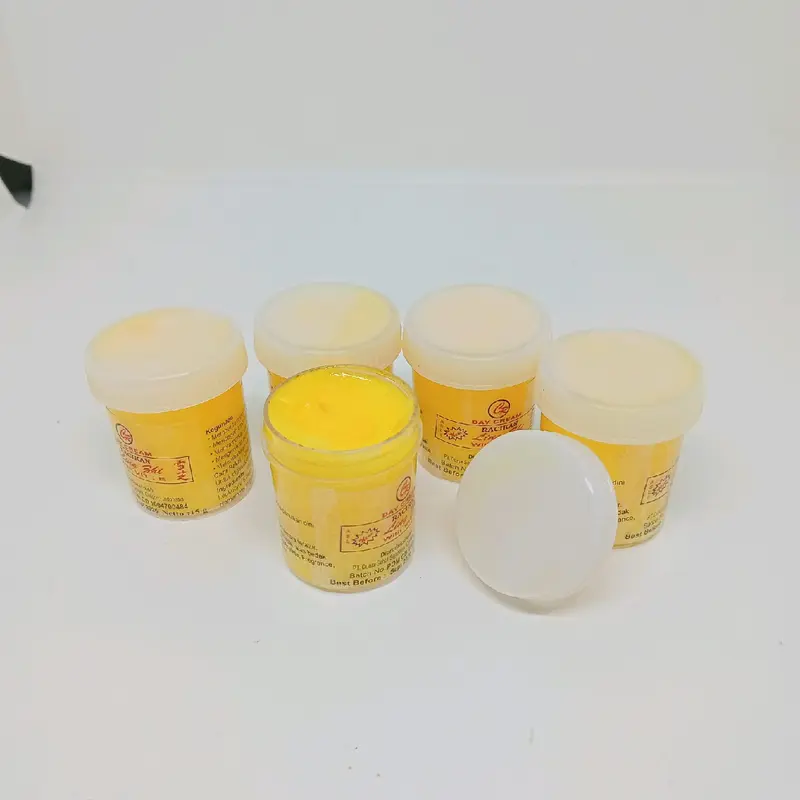 Bedak Ling Si Cream Siang & Malam Whitening Original Ecer Mencerahkan Wajah Hitam Pencerah 4