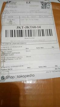 Product Review of Pelicin setrika Parfum Laundry Pewangi Pakaian 1 Liter Anti bakteri from B** V**i 0