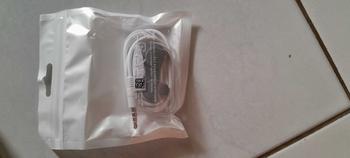 Product Review of HEADSET ORI ASLI SMSUNG SUPER BASS SUPPORT SEMUA TYPE DENGAN JACK 3.5MM from T**s 0