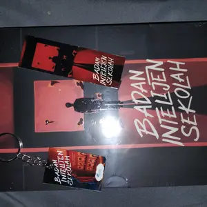 Novel Badan Intelijen Sekolah S2 By Intanzs - Butterflies Books