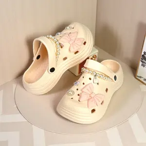 （637M-2）Sandal Fuji Polos Selop Wanita Sendal Cewek Slip On Sendal Wanita Wedges Terbaru Kekinian Karet sandal ootd jepit tinggi empuk ringan sandal & sandal jepit Anti-selip sandal  kodok  wanita jelly  cewek