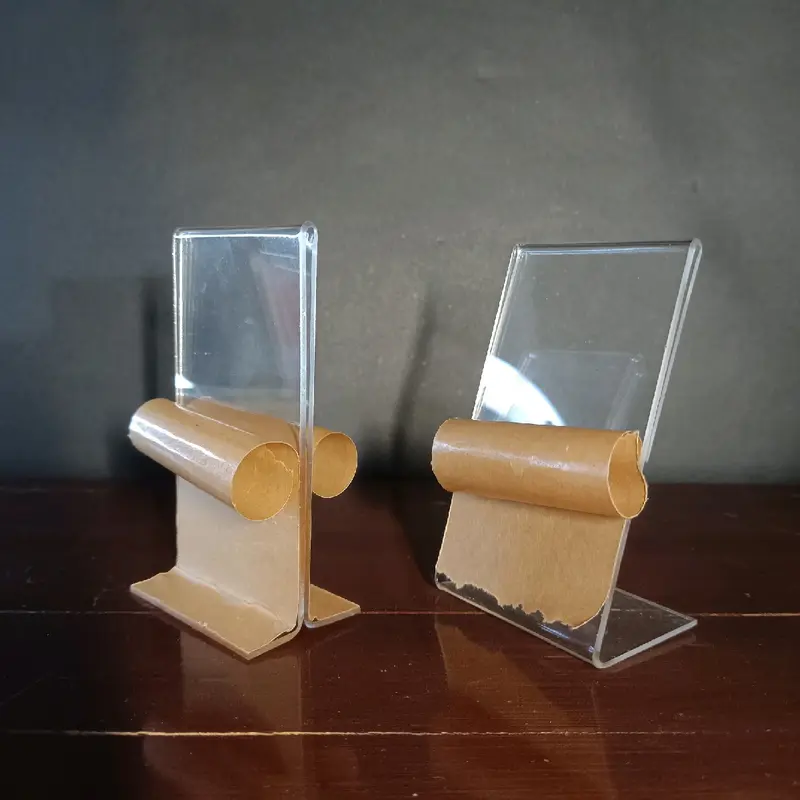 Akrilik Bening No Meja Desk Ukuran 10 x 6 cm Potrait L & Potrait T tebal 2mm 1