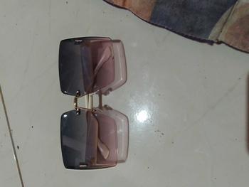 Product Review of TOSERBA Kacamata Warna Gradasi Tanpa Bingkai Oversize Kacamata Gaya Fashion Korea Lensa Hitam Wanita from b**h 0