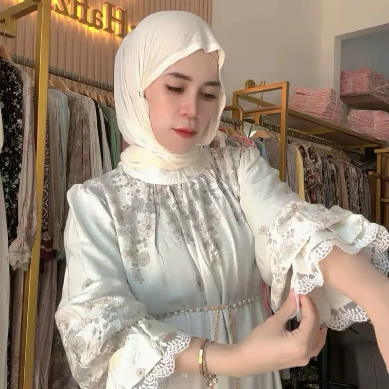 kirana manis ivory green