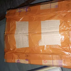 MARINA BODY LOTION MARINA SUBLOCK MARINA SUNBLOCK MARINA SUNBLOK UV WHITE EXTRA SPF 30 ANTI POLLUTION