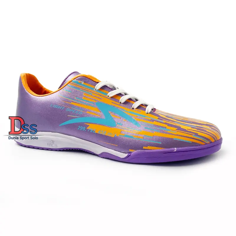 Sepatu Futsal Laki Laki  Dan Pria Keren Model BARU SPECSREBORN 8