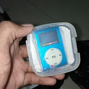 [ZT] Pemutar Musik MP3 Mini Portabel Klip MP3 dengan Layar LCD Mendukung 32 Lagu