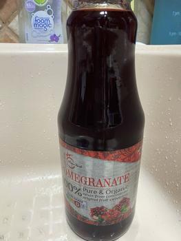 Product Review of 【PomeFresh】100% Pure Organic Pomegranate Juice 1000mLX2 [TWO Bottles] | 100% Pure Organic | NEVER From Concentrate | Juice for the Heart | Premium Beverage No Sugar Added from c**m 1