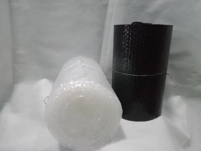 Buble wrap 30 cm x 10 m hitam,bening tebal murah sangat terjangkau Plastik 4