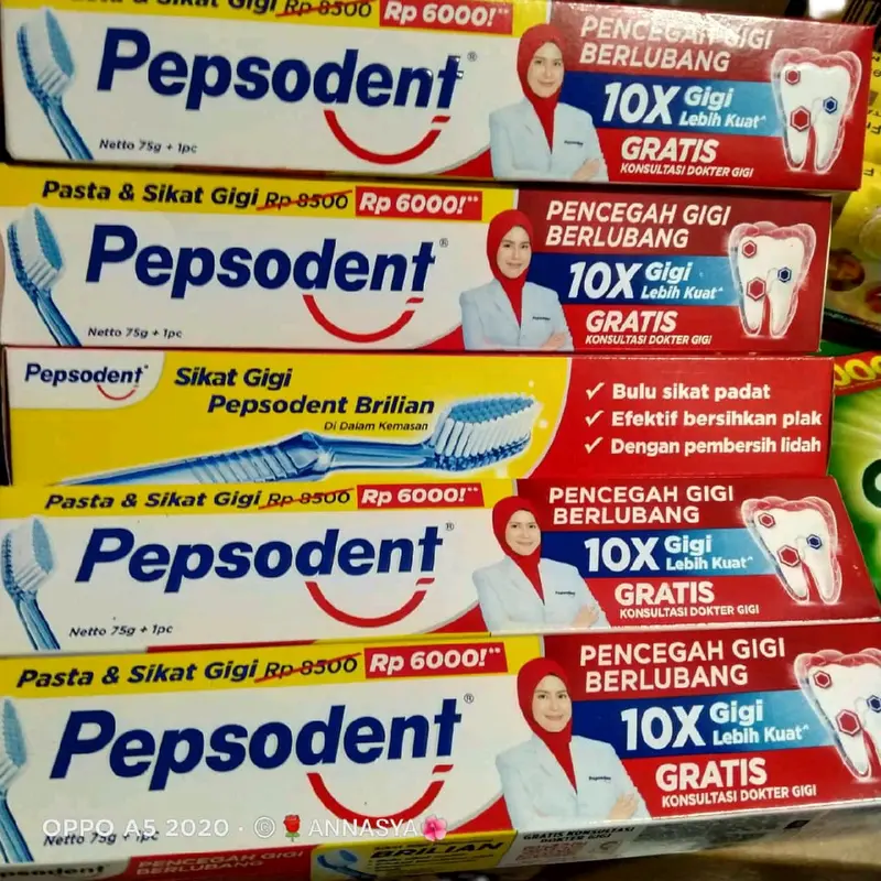 Paket PEPSODENT 4+4 ( 4 pasta gigi + 4 sikat Gigi pepsodent) nafas  Mulut segar 0