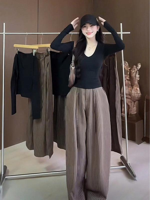 S944 (TÁO ĐỎ BIGSIZE 55-90KG) SET 2 MÓN BIGSIZE ÁO CỔ TIM ĐEN TAY DÀI + QUẦN SUÔNG DÀI