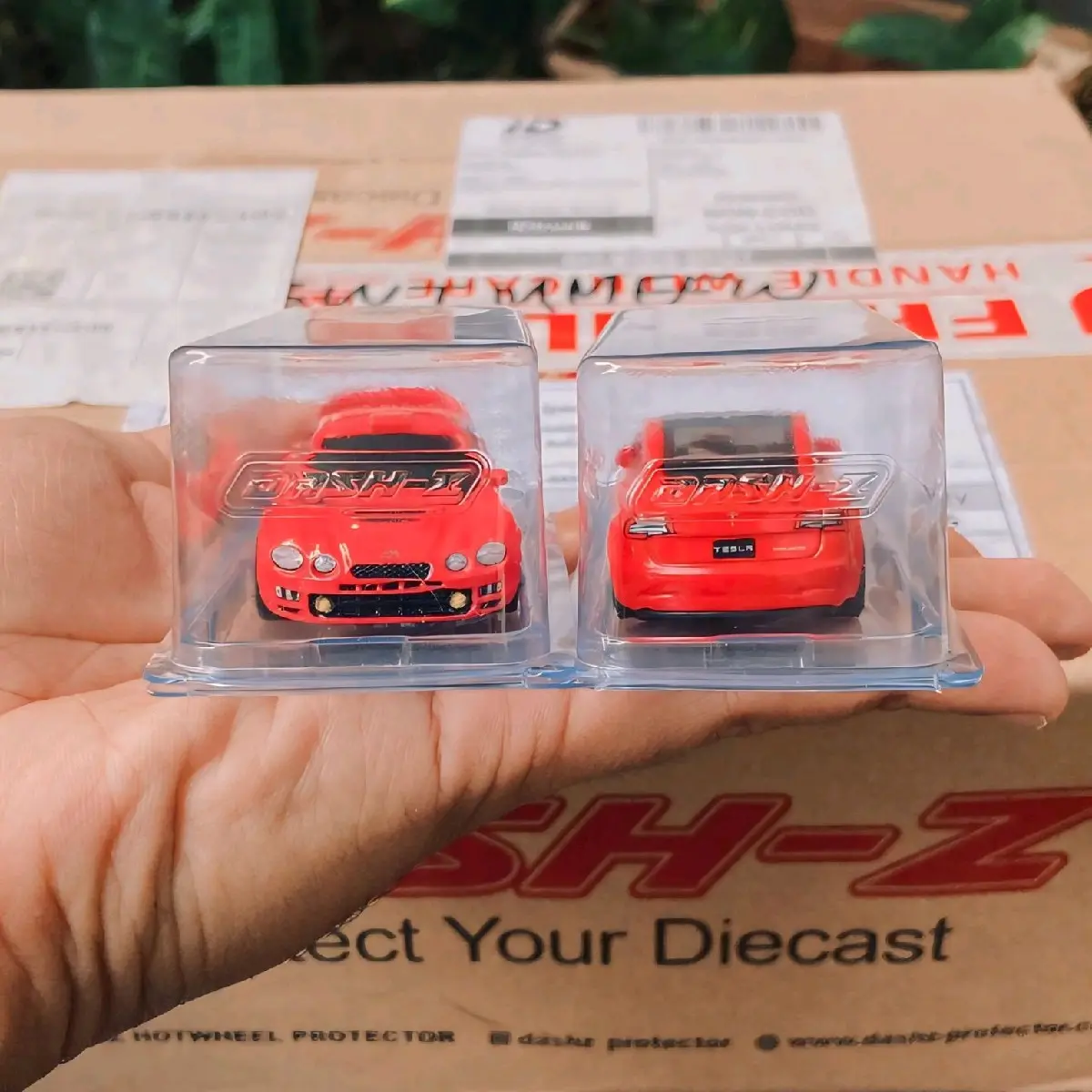 DASH-Z Protector Diecast Loose Clame Shell Reguler