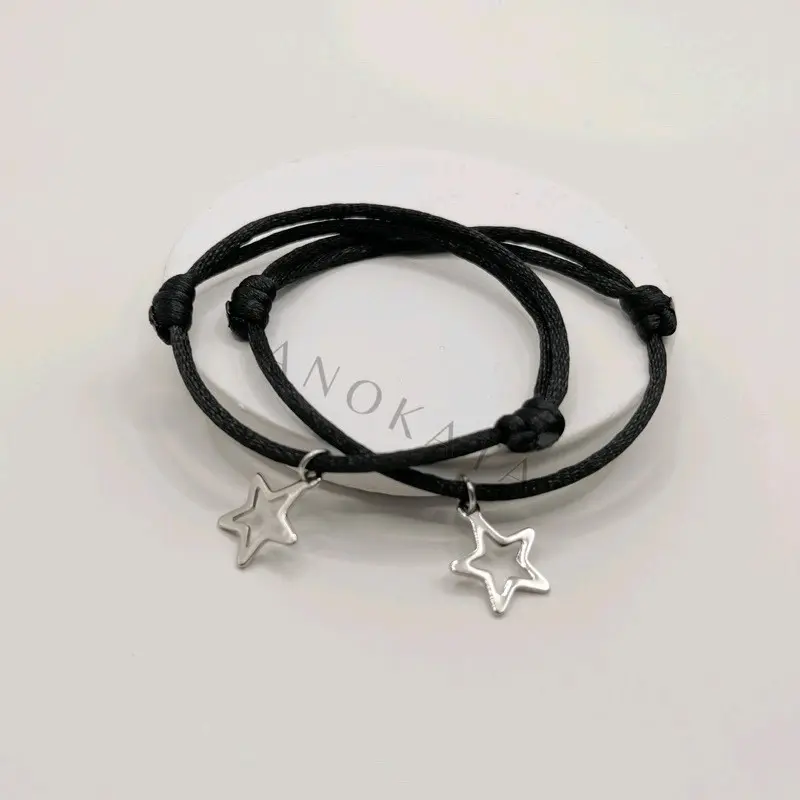Sepasang Gelang Manik Bintang Gantung Tali Korea [2 pcs] - Bracelets