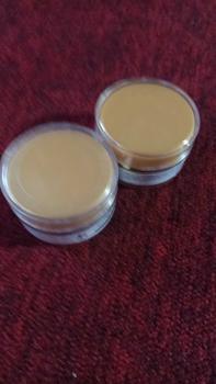 Product Review of [DAPAT 2] BELI 1 AMPOULE HEXYLRESORCINOL + DAPAT 1 GLUTA SOAP from .**A 1