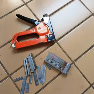 [Gratis 800 paku] Pistol Paku 4-in-1 Pistol Stapler Konstruksi  Furnitur Dekorasi Rumah  Alat Pertukangan Kayu