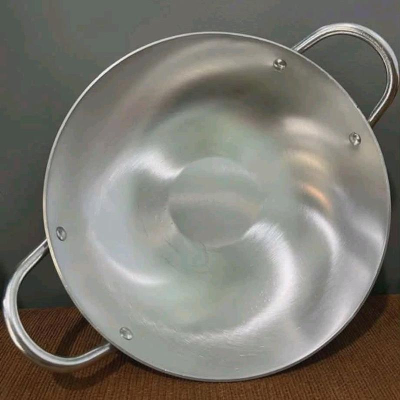 Chảo Nhôm Đáy Bầu Size To 26cm Chất Liệu Nhôm Cao Cấp Dùng Cho Nấu Ăn