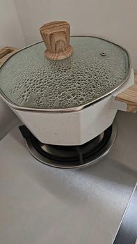 Product Review of [OPEN BOX SALE] GKitchen Frypan 24cm/MilkPot 16cm /MilkPot 20cm /Wok 30cm/Soup Pot 24cm/Diamond Wok 30cm/Diamond Soup Pot 24cm/3in1 Frypan 18cm/Grill Steak Flat Pan 18cm from A**a 0