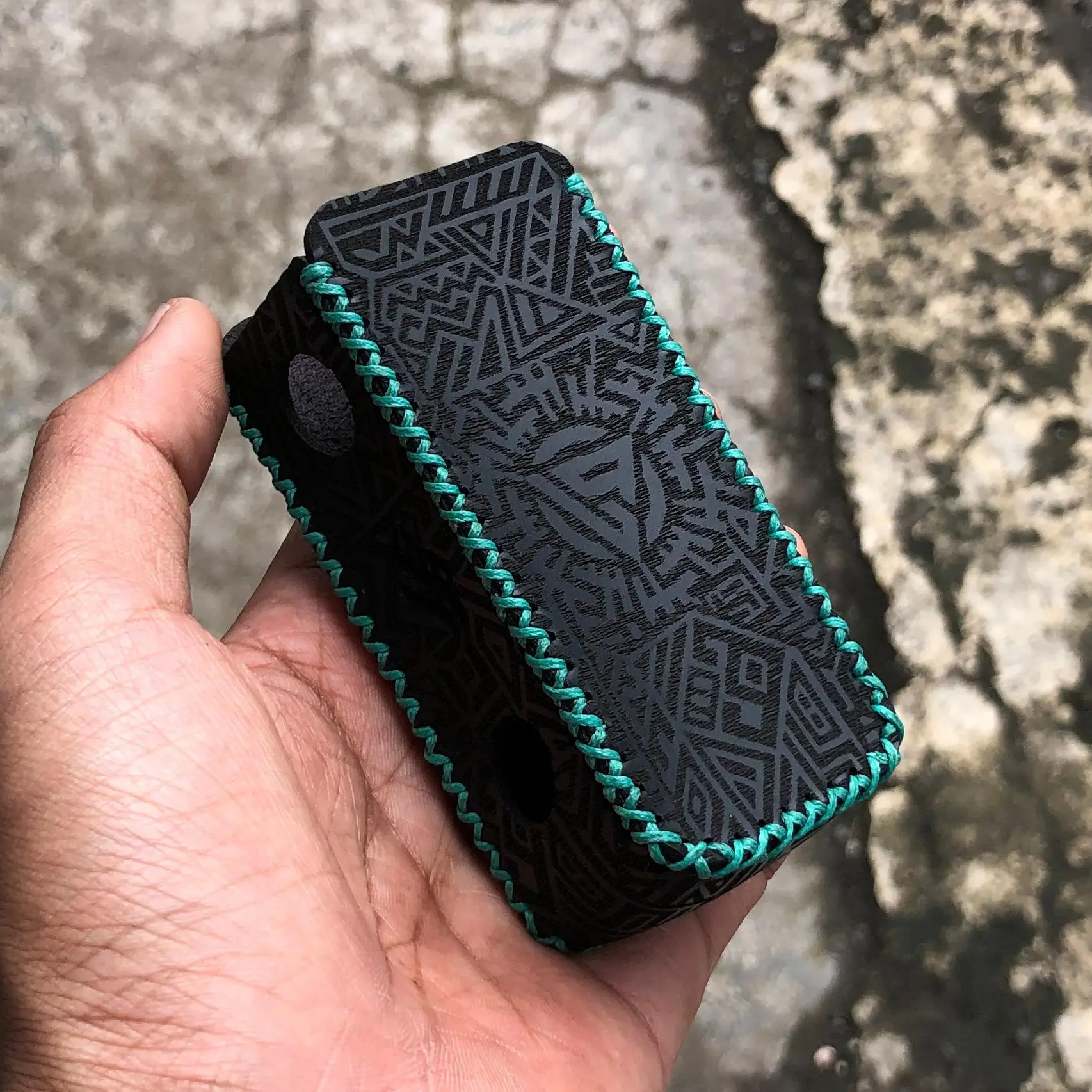 CASE SKIN T99 KULIT SINTETIS HITAM | BENANG WARNA TOSCA | MOTIF AZTEC - DIY CRAFT