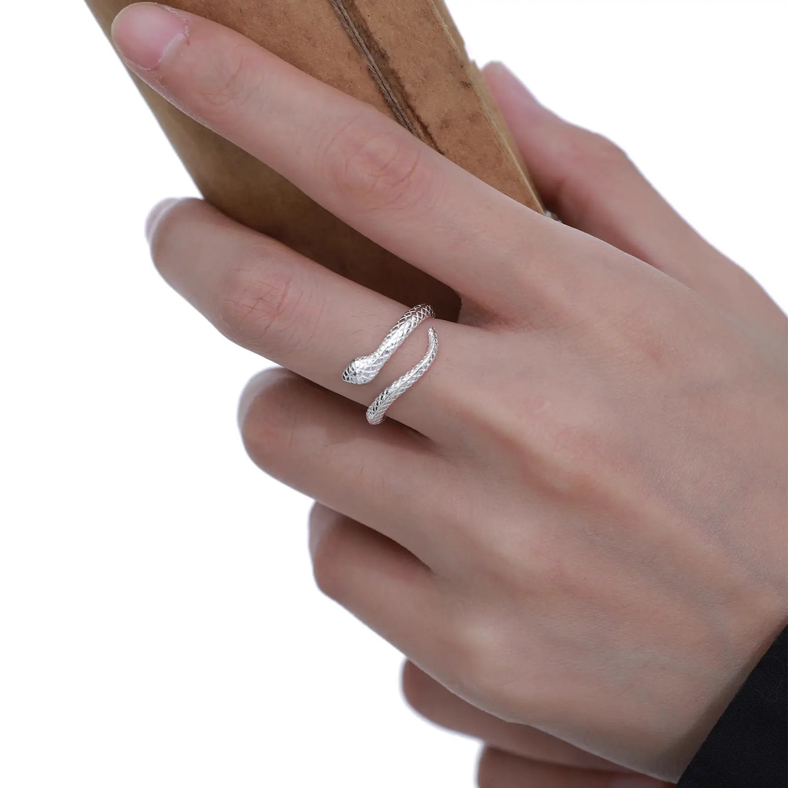 Green-eyed Snake Fashion Rings for Women - Perfect for Any Occasion, Elegant and Unique