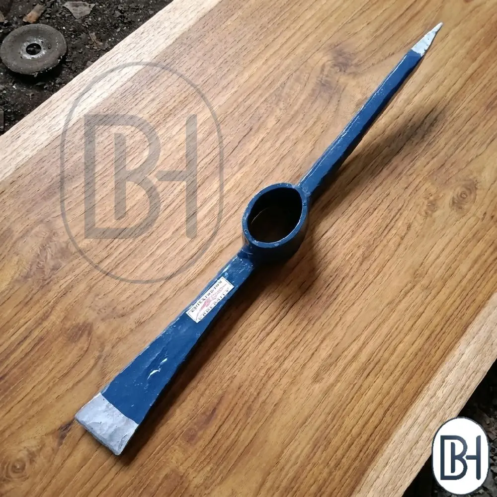 Belencong Gancu Biru Tajam 46cm - Tanpa Gagang, Ideal untuk Pertanian