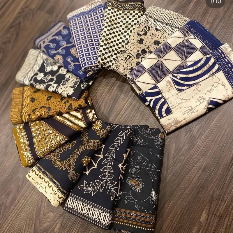 Udeng batik semi tulis lembaran kotak / bungkulan 0