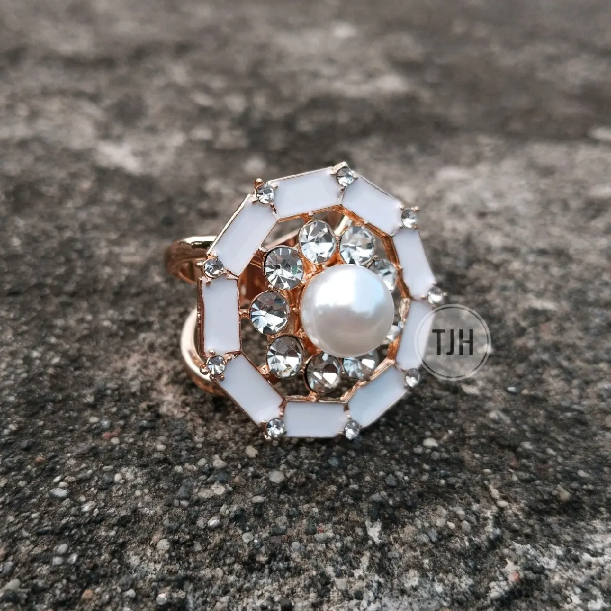 Cincin Hijab Muslimah Peniti Wanita - Aksesoris Hijab Berkualitas Tahan Lama - Kerudung