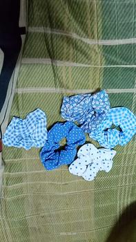 Product Review of ED - 7PCS / SET IKAT RAMBUT SCRUNCHIE CEPOL / KUNCIRAN RAMBUT SCRUNCHIE BULU SET from D**a 2