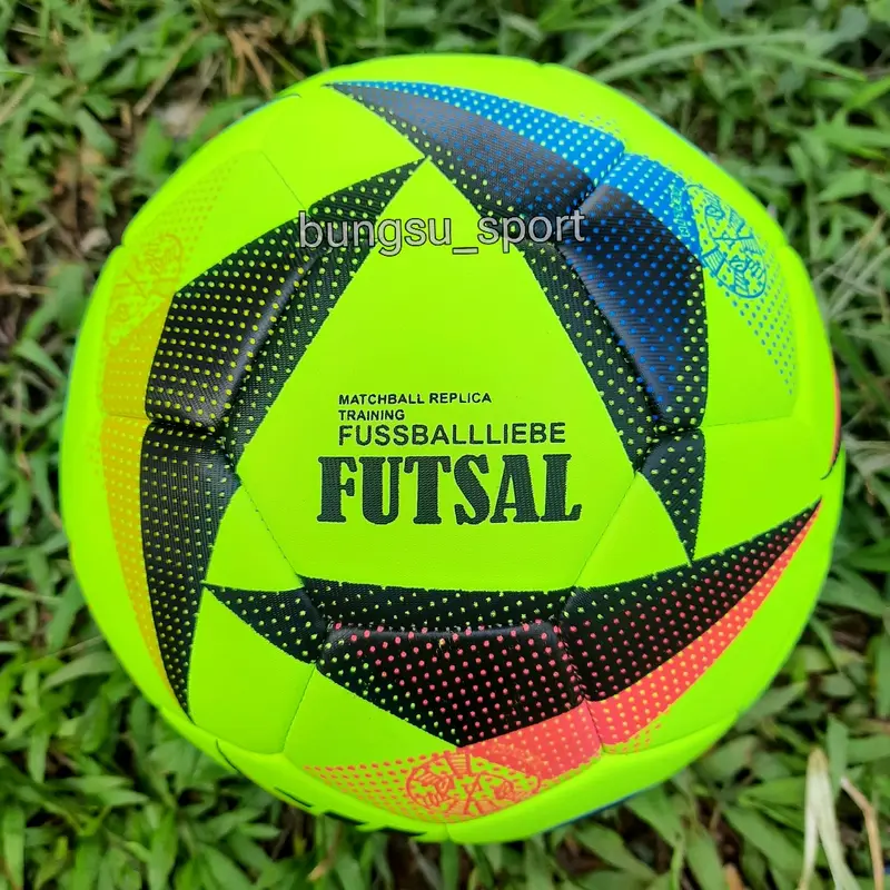 BOLA FUTSAL TERBARU MURAH BERKUALITAS JAHIT MESIN SIZE 4 100%REALPICT 2