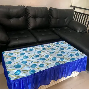 Taplak meja bunga tulip besar