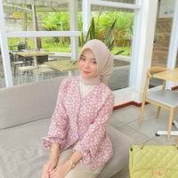 Gambar Delova Wardrobe - DELISA BLOUSE Jaguard Embos Kancing Atasan Premium - Delisa Coklat dari Delova Wardrobe Kab. Bantul 4 Tokopedia