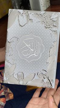 Product Review of Al Quran Embos Motif Bunga Terjemahan, Blok Warna Perkata Free Box Eksklusif & Tasbih from r**u 0