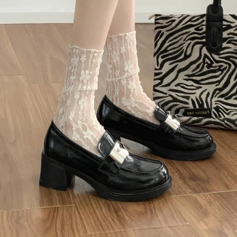 Thin Style Lace Middle Cylinder Women Sock Jap Jk Academic Style Flower Hollow Out Refreshing Socks For Women 5